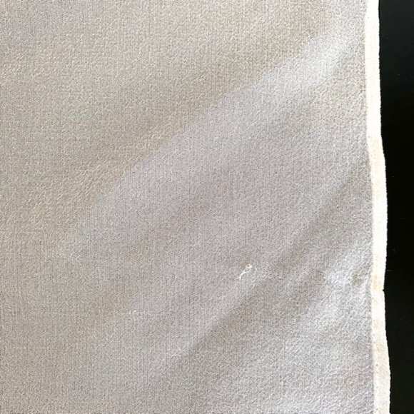 BCBG MaxAzria | 100% Silk Off-White/Cream Cropped Draped Blouse | Size: … - Picture 11 of 12